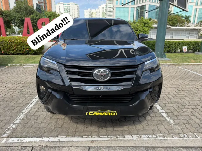 Toyota Hilux SW4 SRX 4X4 4.0 V6 24V Aut. 2016