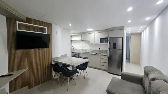 Studio Mobiliado no Centro de Florianópolis pronto para morar ou investir