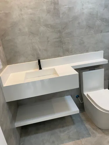 Pias esculpidas em porcelanato sob medida