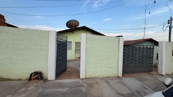 vendo casa bairro novo tempo