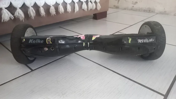 Vende-se hoverboard usado