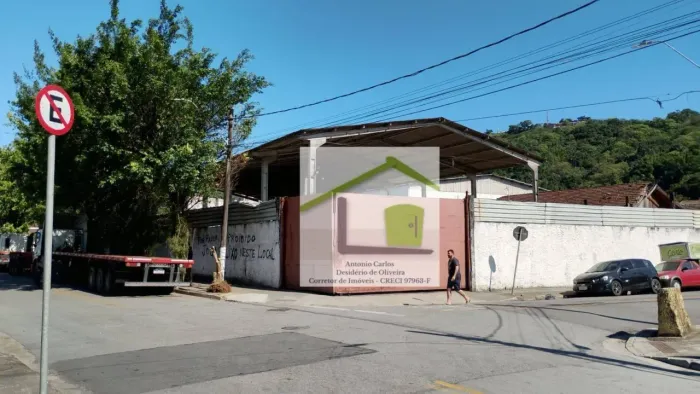 Galpão para alugar, 1 m² por R$ 26.800,00/mês - Chico de Paula - Santos/SP