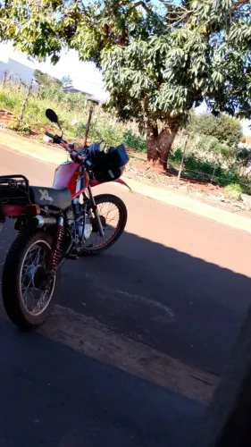 Vendo xl com motor de 150 cadastrado no documento