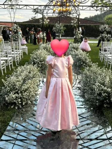 Vestido infantil  de dama rosa em zibeline glow. Tamanho 7 anos