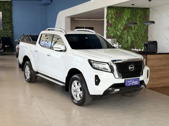 Nissan Frontier XE CD 4X4 2.3 Bi-TB Diesel Aut. 2024