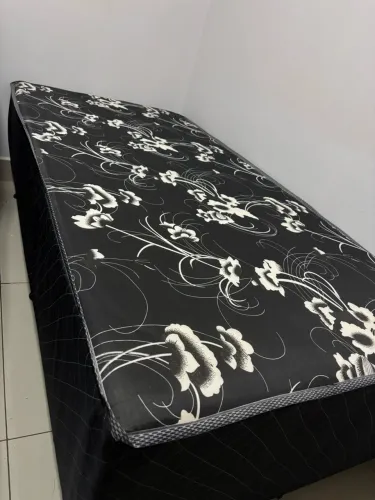 Box cama de solteiro