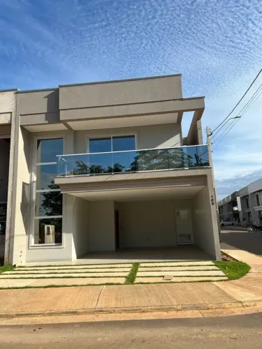 Cond. Resid. Lagunas, Excelente Casa Setor A, 228 m2, NÃO Geminado! Sol da manhã, 3 suites