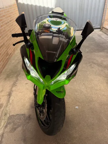 Kawasaki ninja ZX-6R (636CC) ABS Apenas 4.300 KM - Impecável