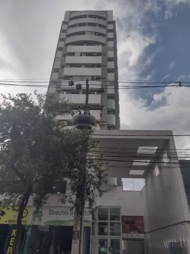 Apartamento com 2 dormitórios para alugar, 72 m² por R$ 3.450,00/mês - Zona 07 - Maringá/P