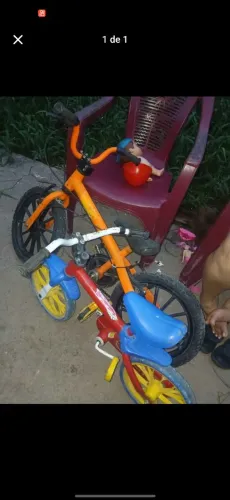 Vendo duas bicicleta ou troco uma das duas por uma bicicleta de equilíbrio