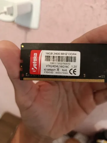Memória RAM 16GB DDR4 2400Mhz