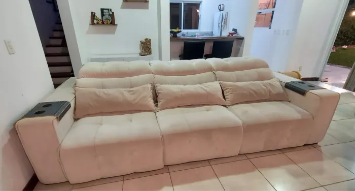 Sofá retrátil e reclinável de 3 metros