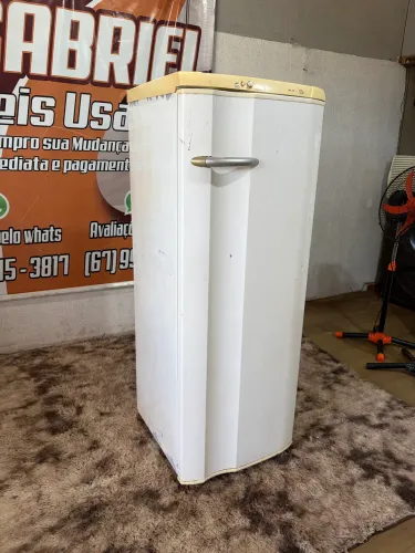 Geladeira Electrolux baratinha pra sair hoje ( entrego )