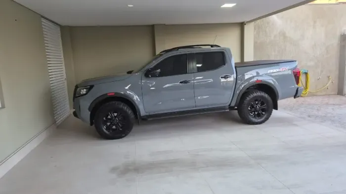 Nissan Frontier Pro4x CD 4X4 2.3 Bi-TB Die. AUT 2024
