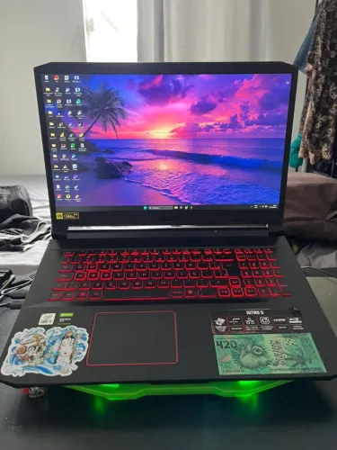 Notebook Acer Nitro 5 17,3" + Mochila Dell Gaming + Base Cooler Digital Warrior