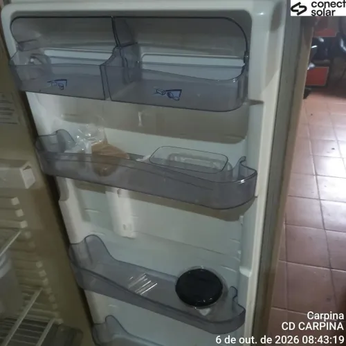 Refrigerador Consul 310 gelando muito bem.
