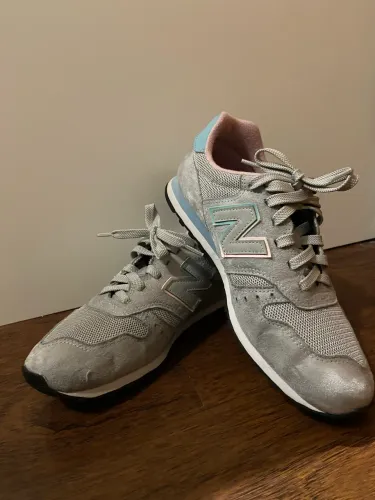 Tênis New Balance Feminino 373v2 tamanho 38