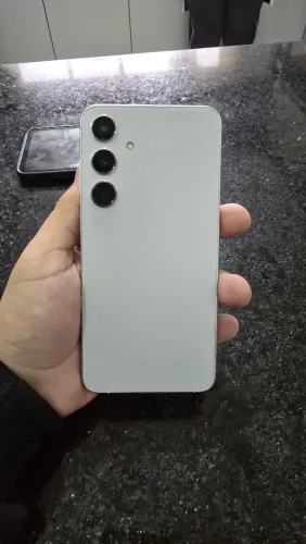 Samsung S24 plus