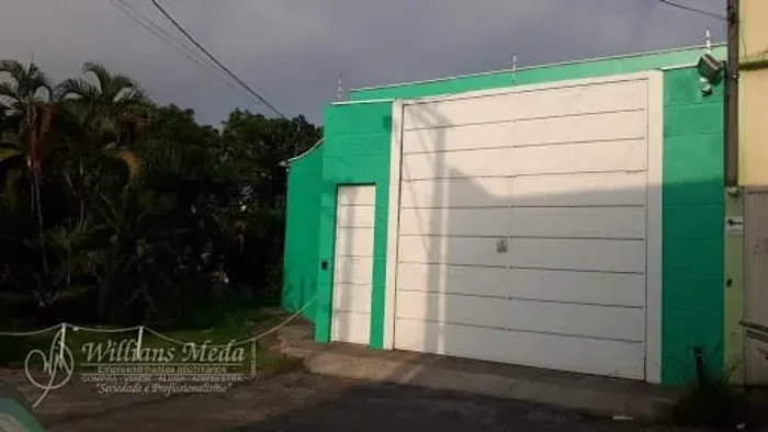 Galpão com Câmera Fria de 6X4, com 8 vagas em Cidade Maia - Guarulhos para Venda ou Locaçã