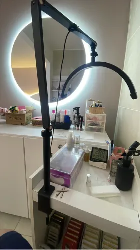 MACA, LUMINÁRIA E ESCADA PARA LASH DESIGNER