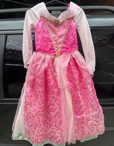 fantasia princesa aurora - bela adormecida disney store 7/8 anos