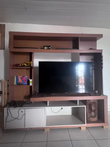 VENDO CONJUNTO DE SALA - SOFÁ + RACK COM PAINEL