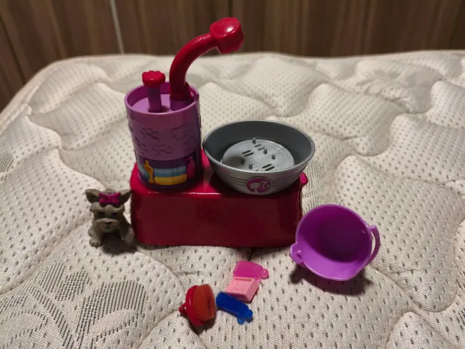 Pet Shop da Barbie com produtos