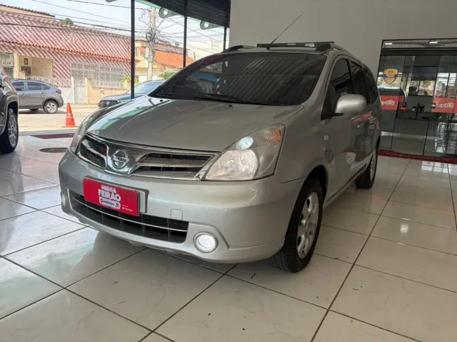Nissan Livina Grand SL 1.8 16V Flex Fuel Aut. 2014