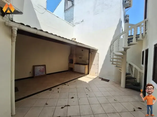 São Marcos - Excelente Casa c/ 05 qts (01 suíte) e 02 vagas de garagem!