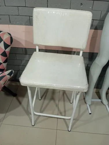 Móveis para lojas, salão... 