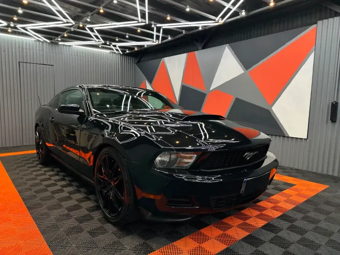 Ford Mustang V6 Premium 2012