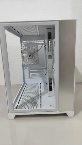 Gabinete gamer Pichau HX710L Aquário branco + 3fans