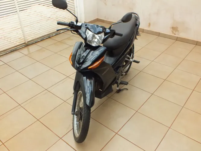 YAMAHA CRYPTON 2010