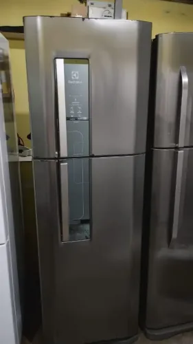 Geladeira Electrolux Frost Free Inox 380 Litros Funcionando Perfeitamente 