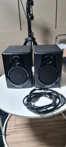 Monitor De Referência Behringer (par) Media 40usb<br>