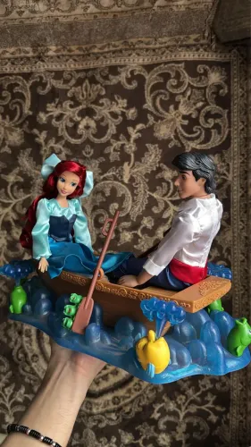 Casal Ariel e Éric no barco