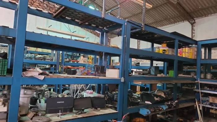 Prateleira industrial