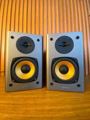 Monitor De Áudio R1000T4 24W RMS Edifier - Cor Marrom