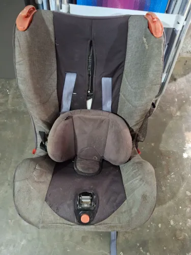 Cadeirinha para Doação 