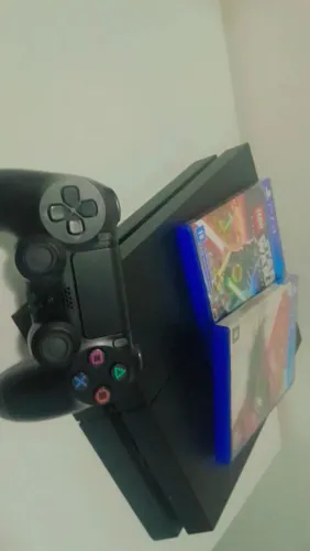 Playstation 4 Fat 1 controle +2 jogos