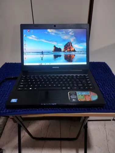 Vendo Notebook da Marca Positivo Unique S1990