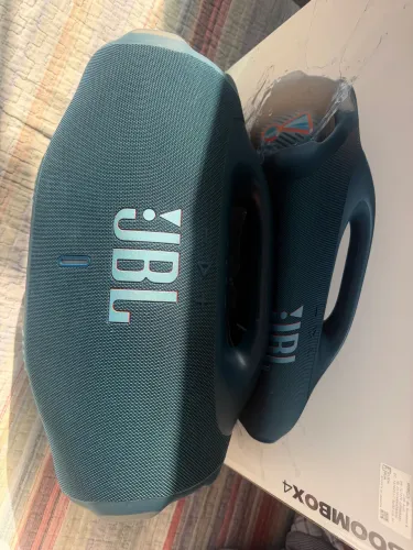 JBL BOMBOX 4
