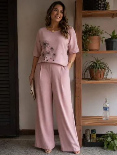 Linda blusa Rose veste até G1