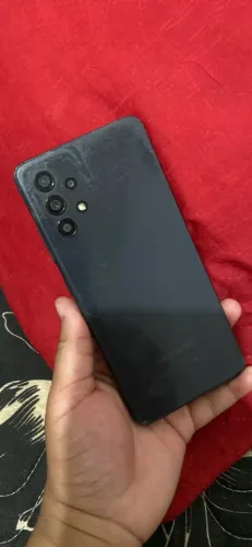 Celular A 32