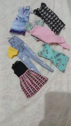 Roupas de barbie 