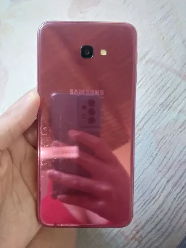Vende-se Samsung j4+ 