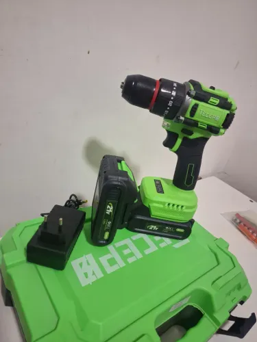 Furadeira parafusadeira TECEPO nova