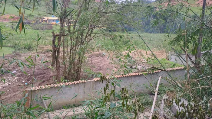 Vendo Terreno em Santa Isabel