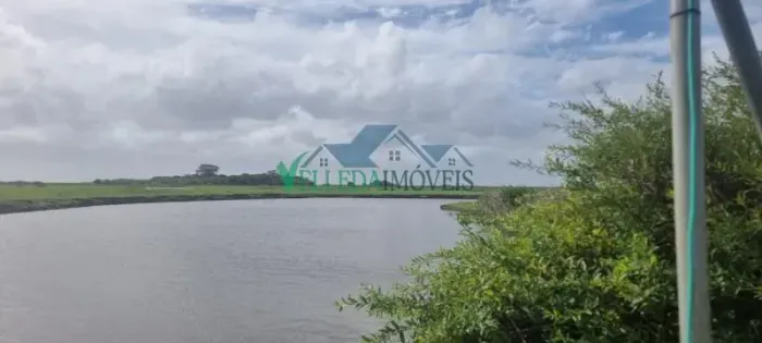 Velleda oferece magnífica fazenda com fundos para Lagoa dos Patos, 137ha em Mostardas, con