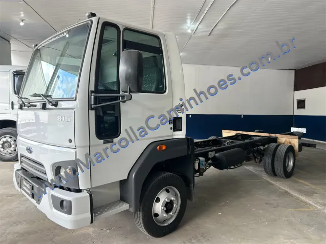 Ford Cargo 816 COMPLETO